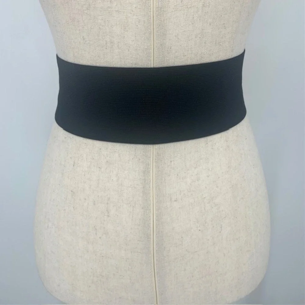 Equestrian Retro Wide Stretch Statement Waist Belt Gold Crest Cinch Brown Black